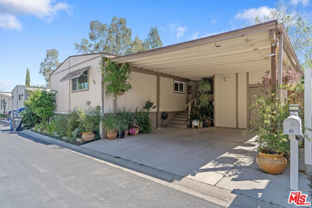 Calabasas Real Estate Listings Main Image
