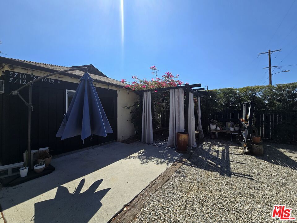 5710 Vineland Avenue Property Photo 19