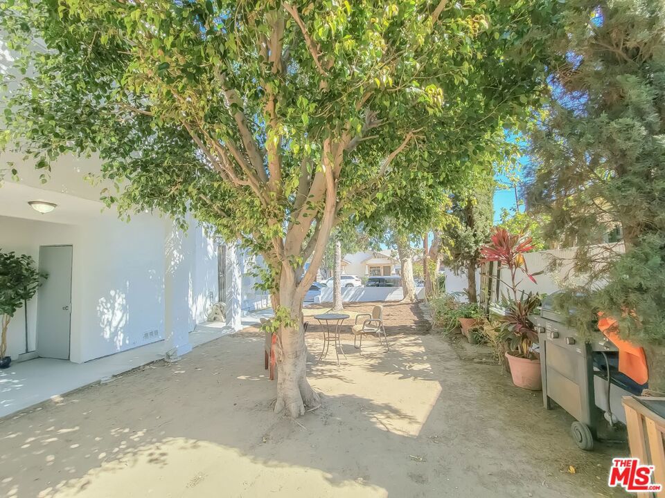 1309 S Mesa Street Property Photo 4
