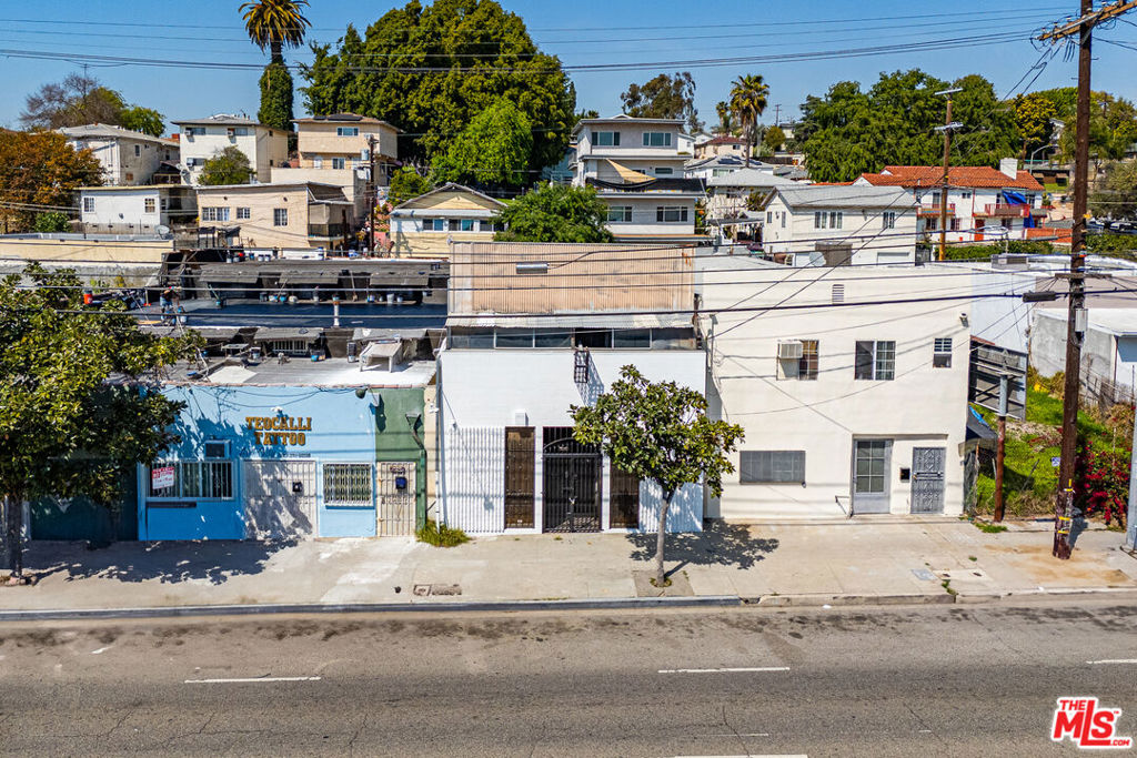 4565 Valley Boulevard Property Photo