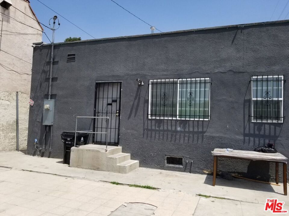 1716 W 45th Street Property Photo 18