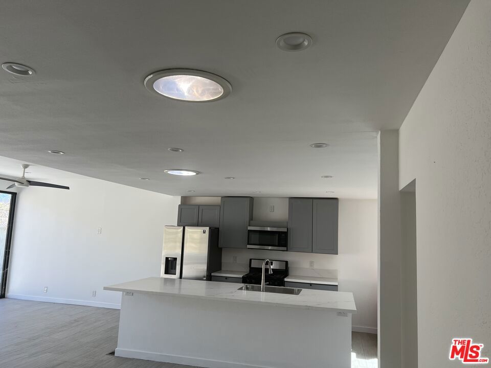 2635 Bridle Path Drive Property Photo 3