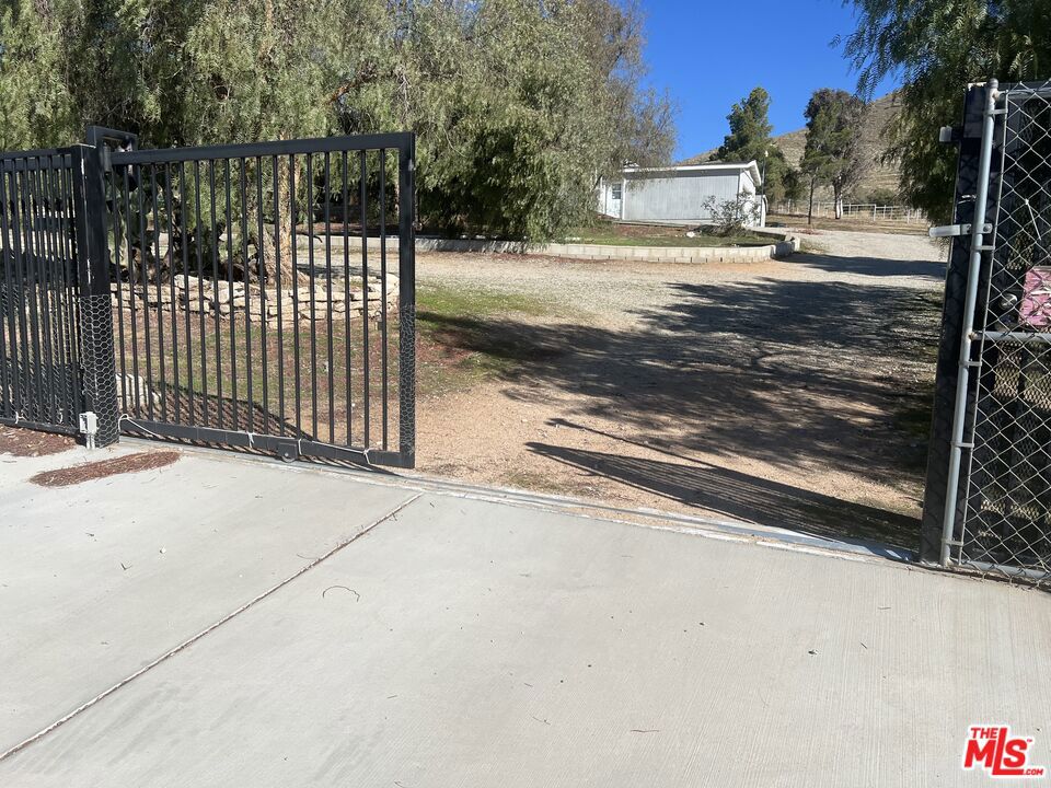 2635 Bridle Path Drive Property Photo 20