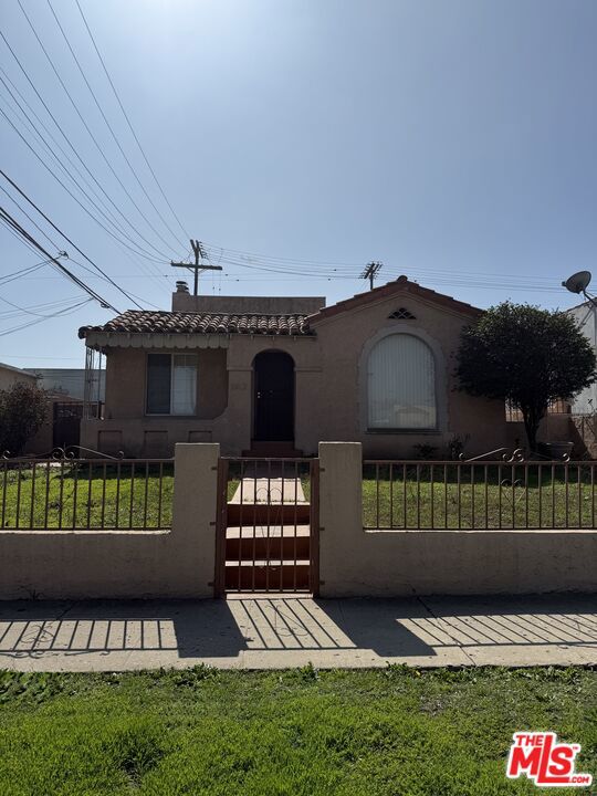 1412 W 89th Street Property Photo 1