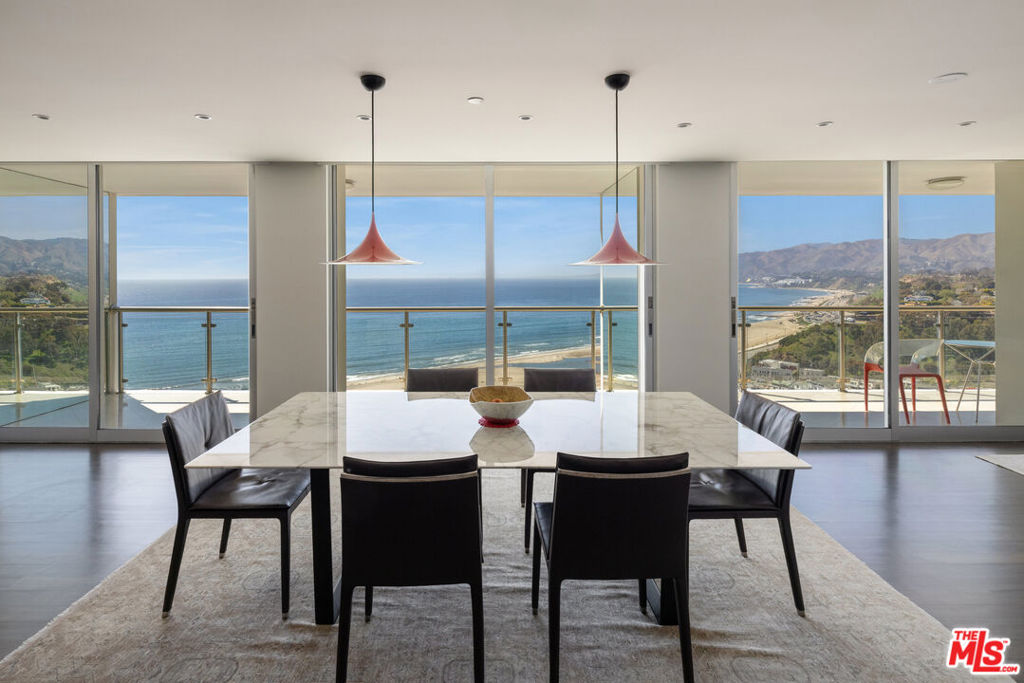 201 Ocean Avenue 1606p Property Photo 1