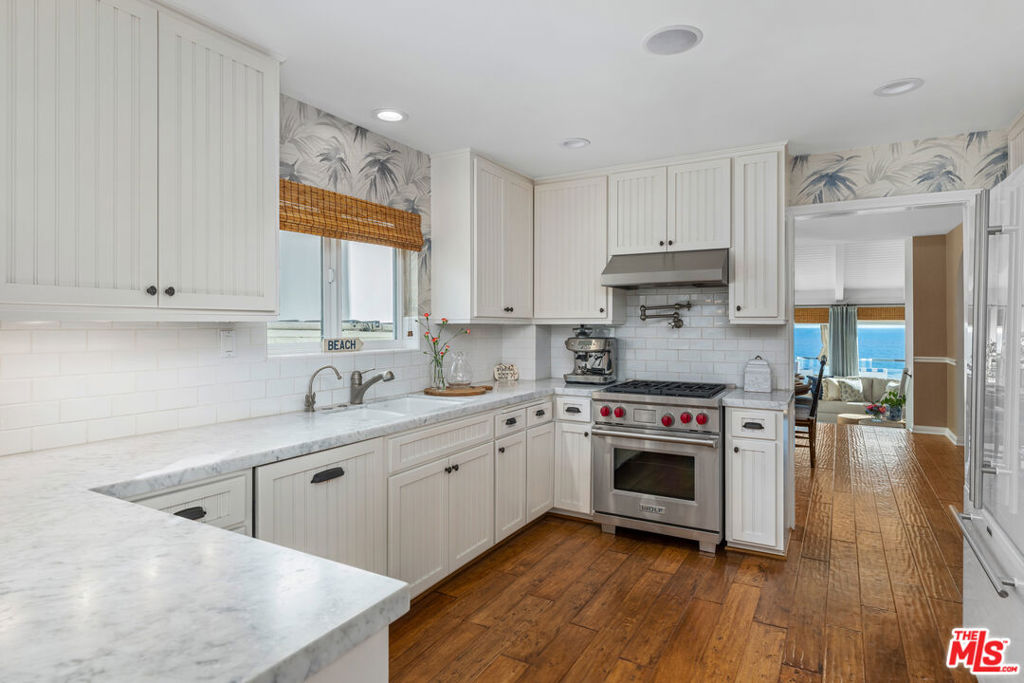 31658 Broad Beach Road Property Photo 10