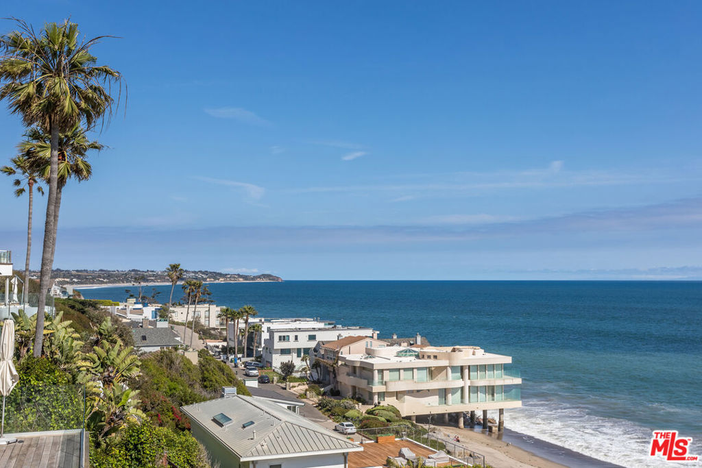 31658 Broad Beach Road Property Photo 18