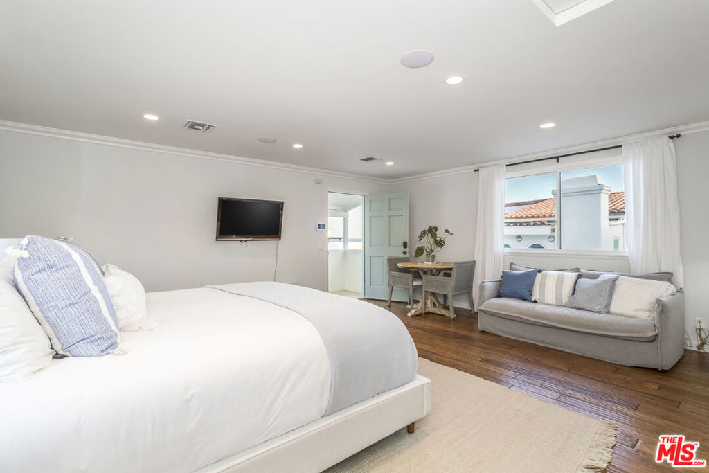 31658 Broad Beach Road Property Photo 40