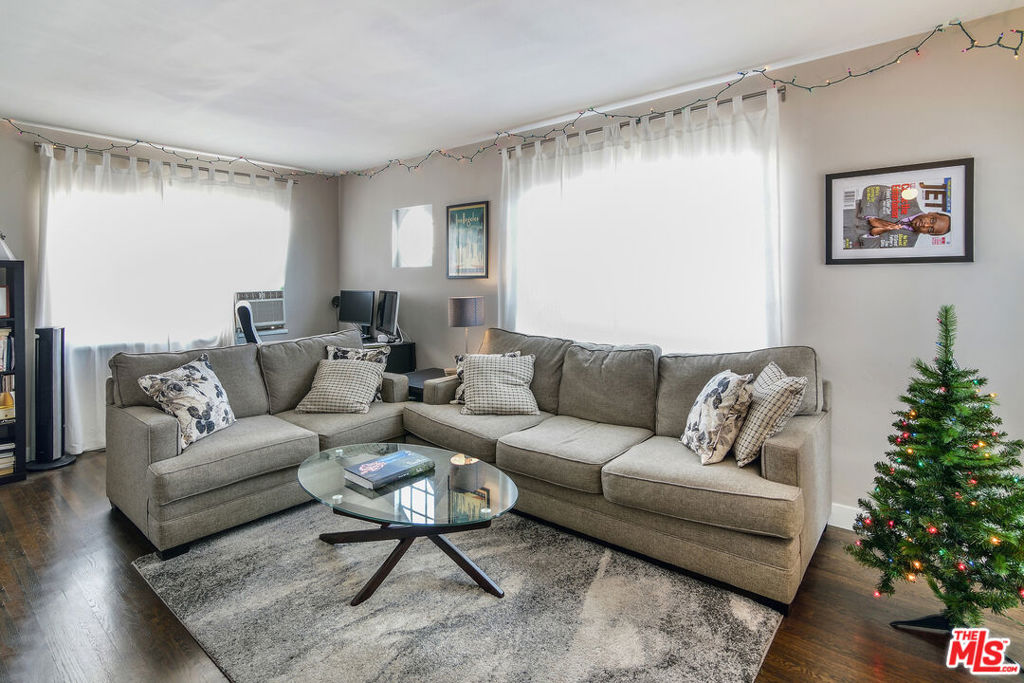 11259 Otsego Street Property Photo 18