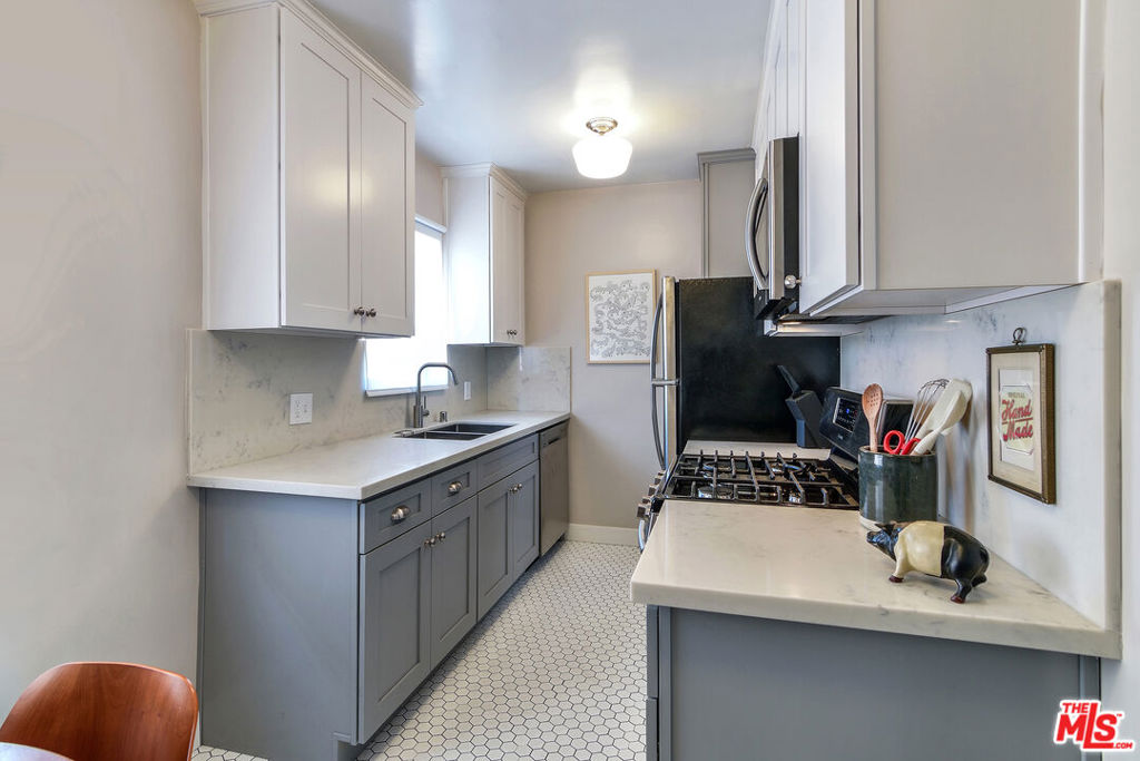 11259 Otsego Street Property Photo 21