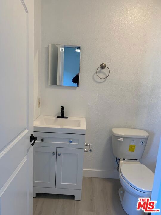 413 W 81st Street Property Photo 9