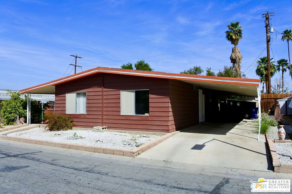 265 S Paseo Laredo Property Photo 1