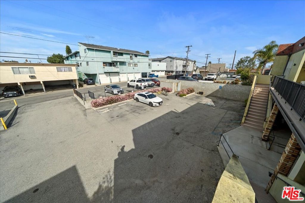 123 Richmond Street Property Photo 40