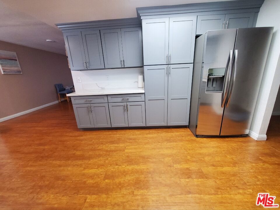 7215 Lyons Avenue Property Photo 12
