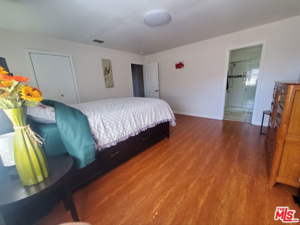 7215 Lyons Avenue Property Photo 22