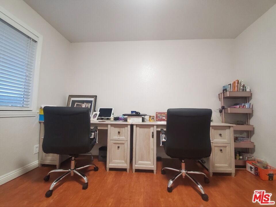 7215 Lyons Avenue Property Photo 25