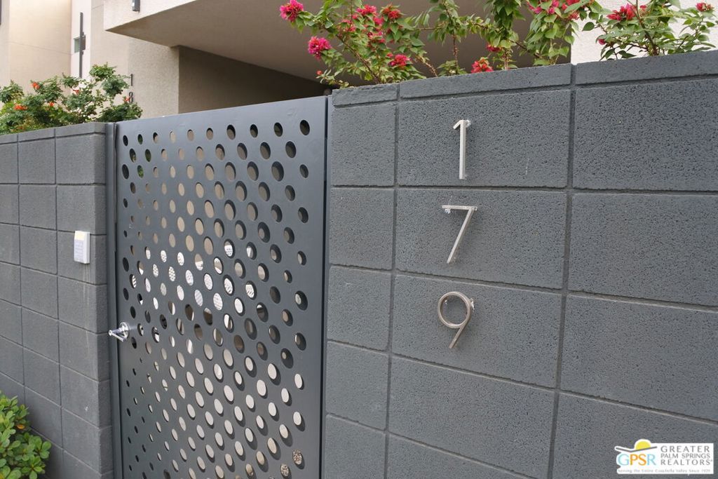 179 The Riv Property Photo 13