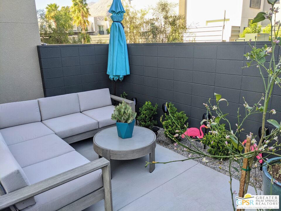 179 The Riv Property Photo 14