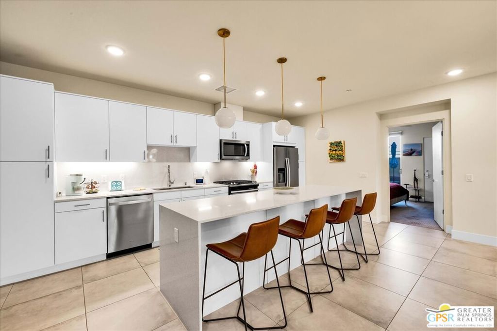 179 The Riv Property Photo 11