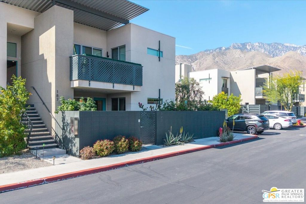 179 The Riv Property Photo 25