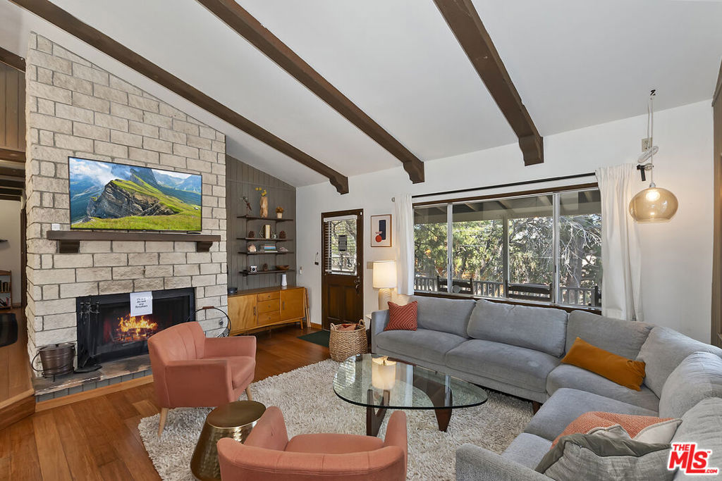 779 Villa Grove Avenue Property Photo 1