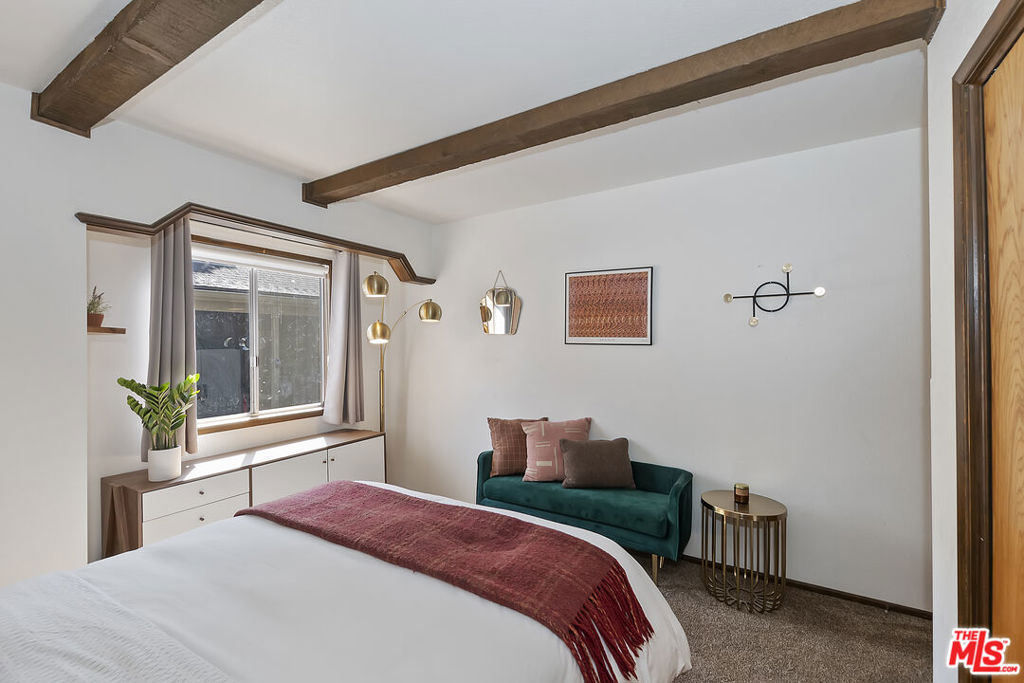 779 Villa Grove Avenue Property Photo 20