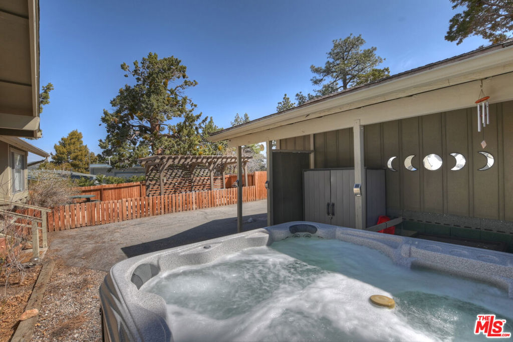 779 Villa Grove Avenue Property Photo 24