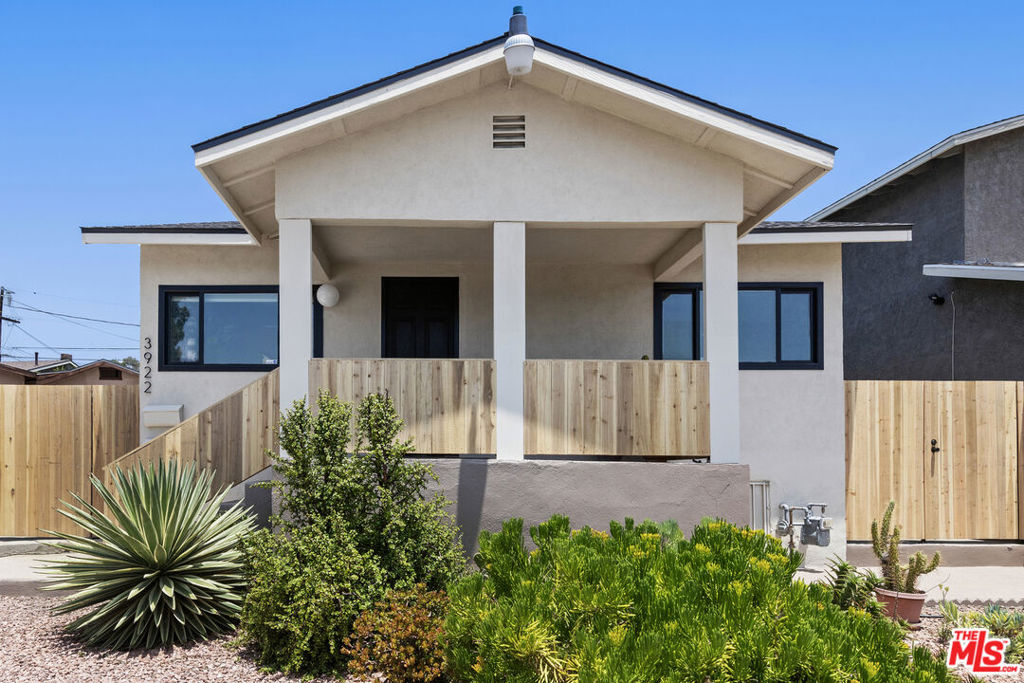 3922 Yosemite Way Property Photo 1