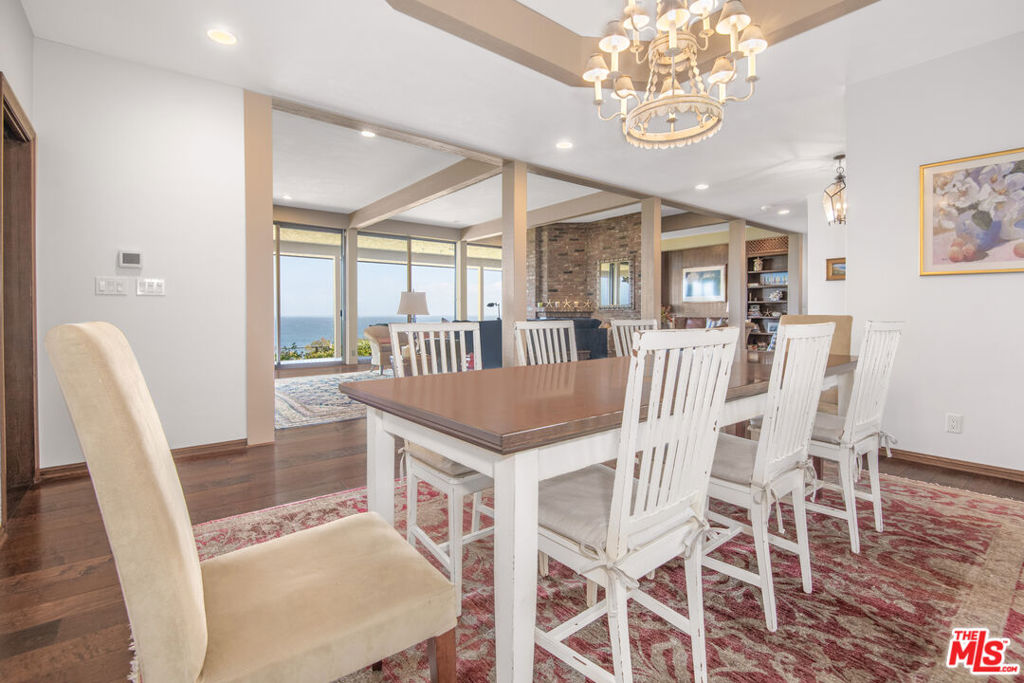 29008 Cliffside Drive Property Photo 11