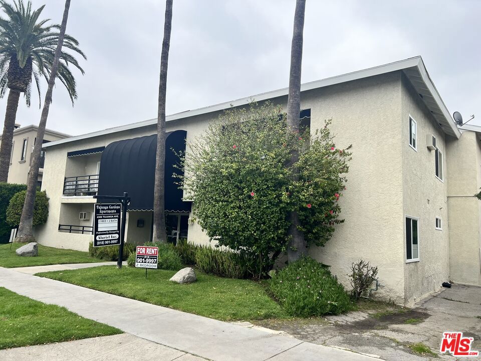 4300 Tujunga Avenue Property Photo 1