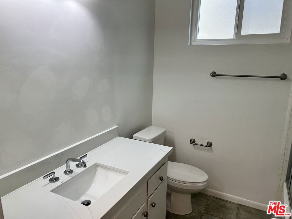 4300 Tujunga Avenue Property Photo 8