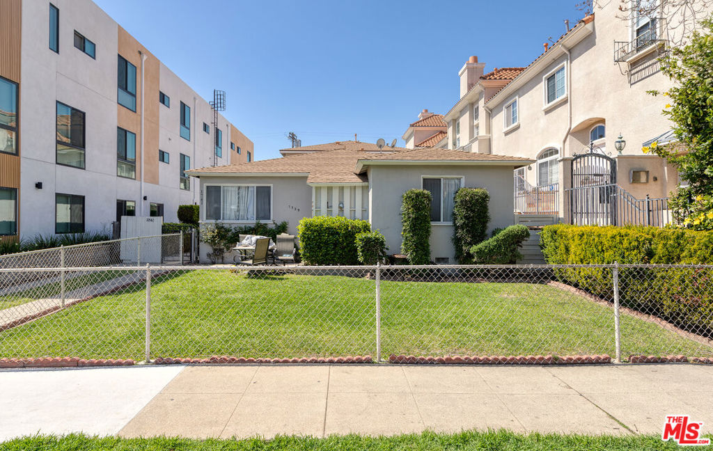 90025 Real Estate Listings Main Image
