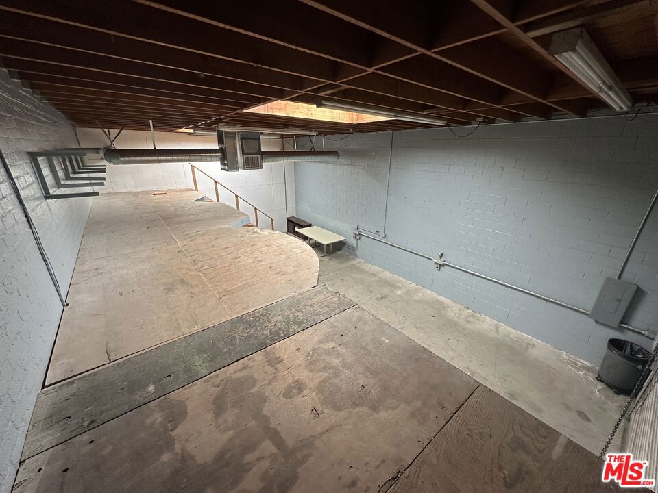 3733 Robertson Boulevard Property Photo 15