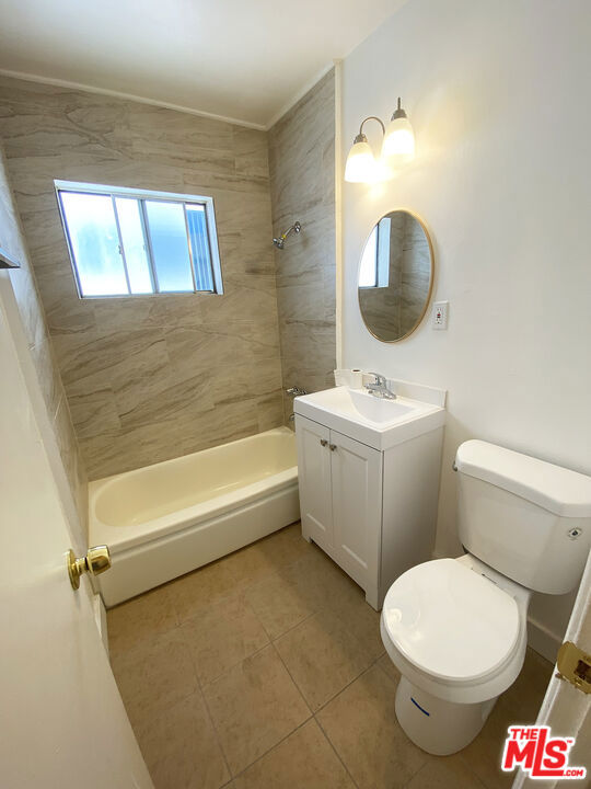 10237 Commerce Avenue Property Photo 12