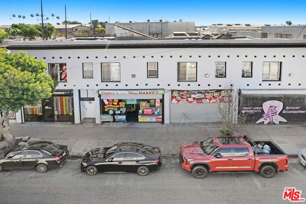2906 S San Pedro Street Property Photo