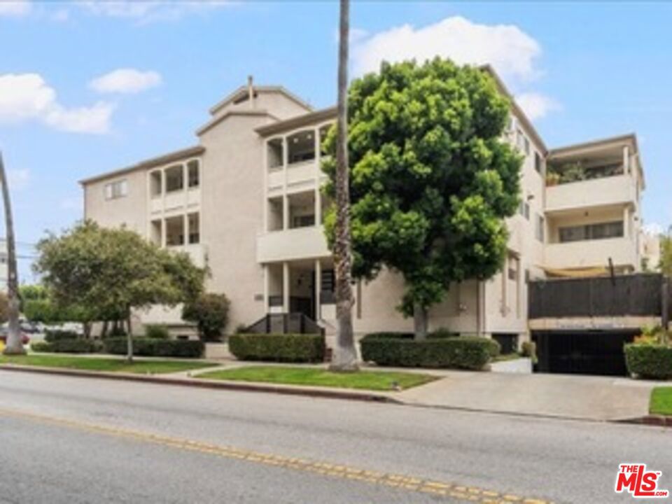 1101 Lincoln Boulevard 1a Property Photo 6