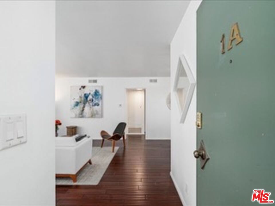 1101 Lincoln Boulevard 1a Property Photo 34
