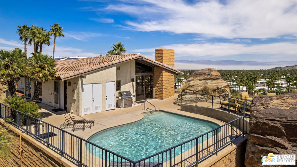 3000 Cahuilla Hills Drive Property Photo 3