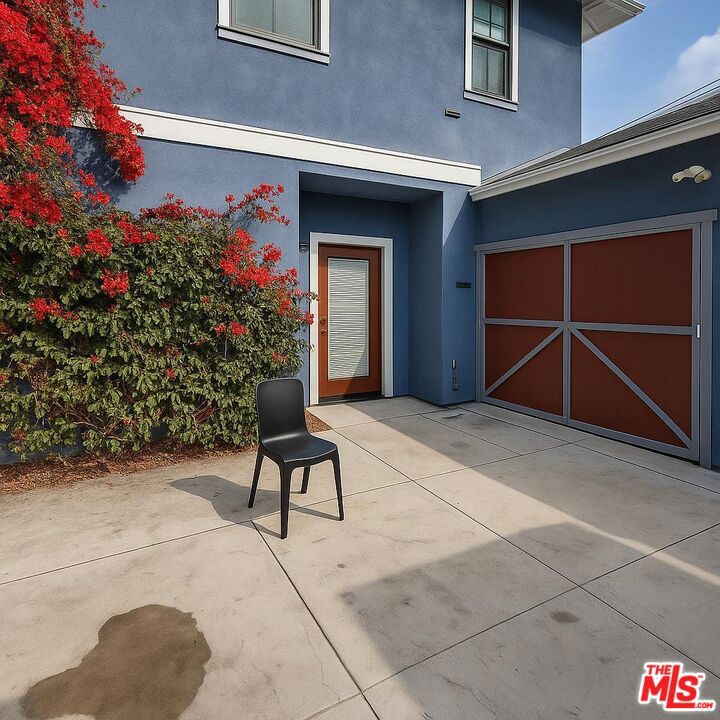 1334 W 22nd Street 1 Property Photo 1