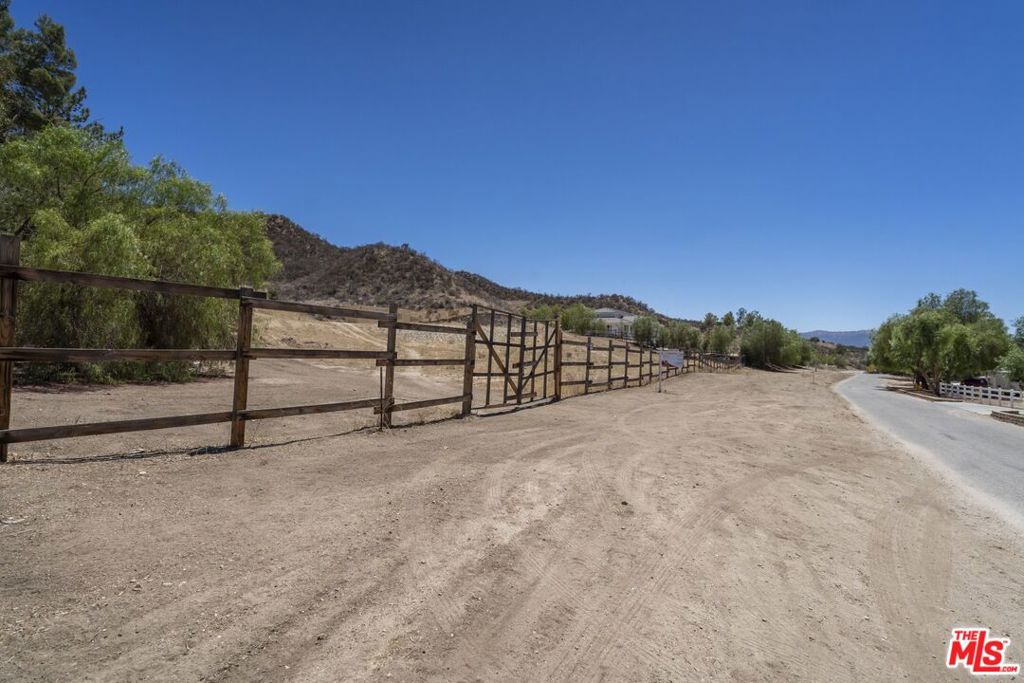 30700 Romero Canyon Road Property Photo 7