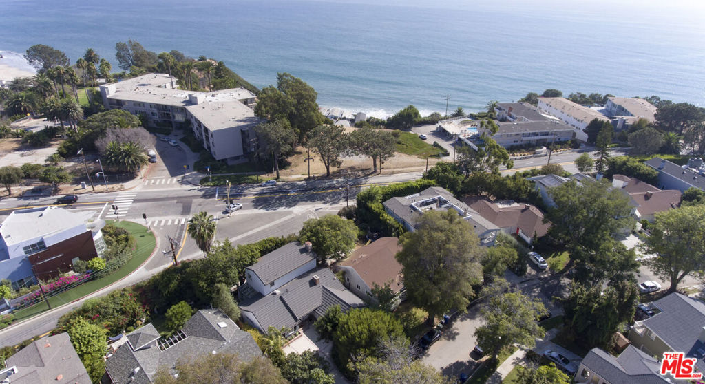 17040 Livorno Drive Property Photo 2