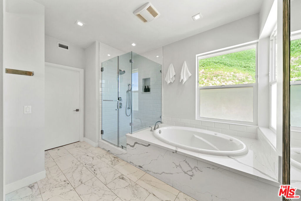 4969 Llano Drive Property Photo 15