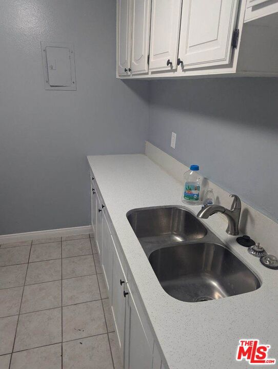 2138 E Avenue Q6 Property Photo 3