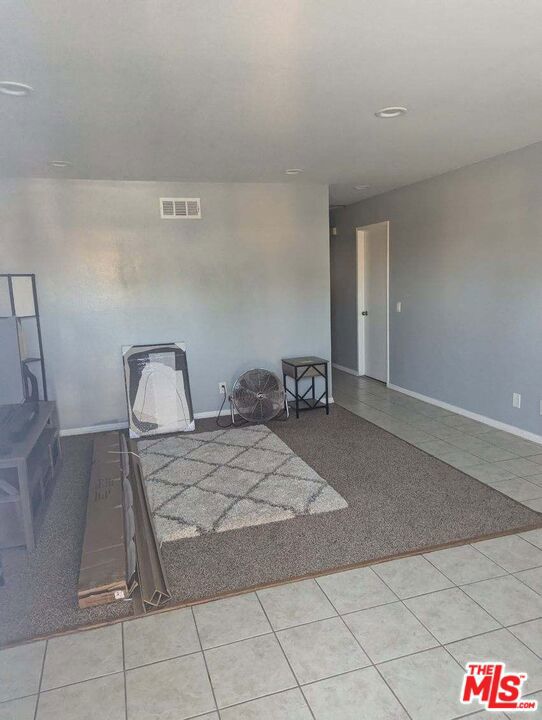 2138 E Avenue Q6 Property Photo 6