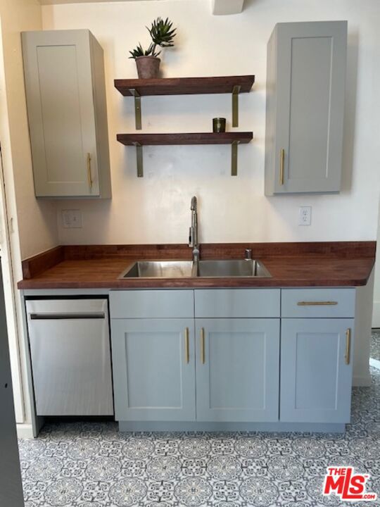 1306 Talmadge Street Property Photo 8