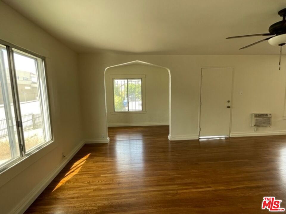 1306 Talmadge Street Property Photo 15