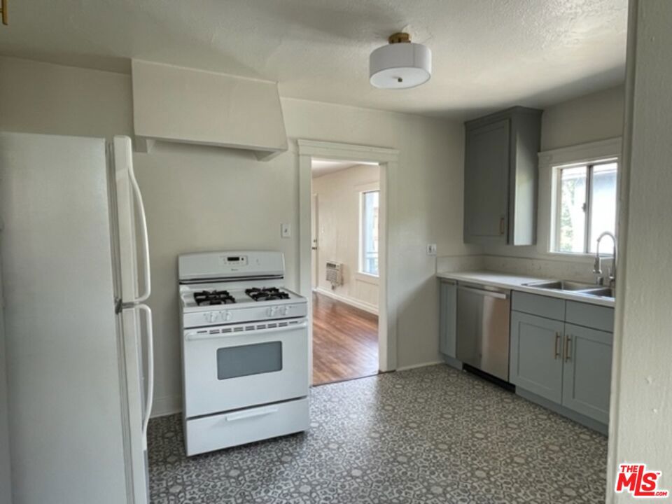 1306 Talmadge Street Property Photo 18