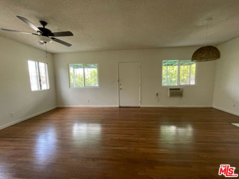 1306 Talmadge Street Property Photo 29