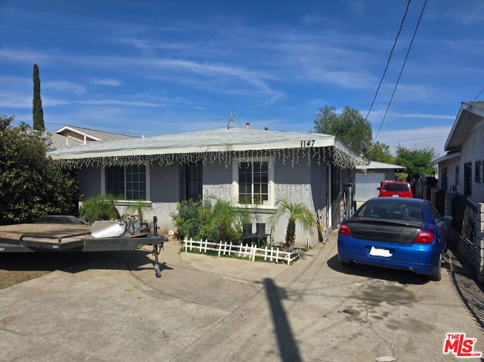 1147 Western Avenue Property Photo