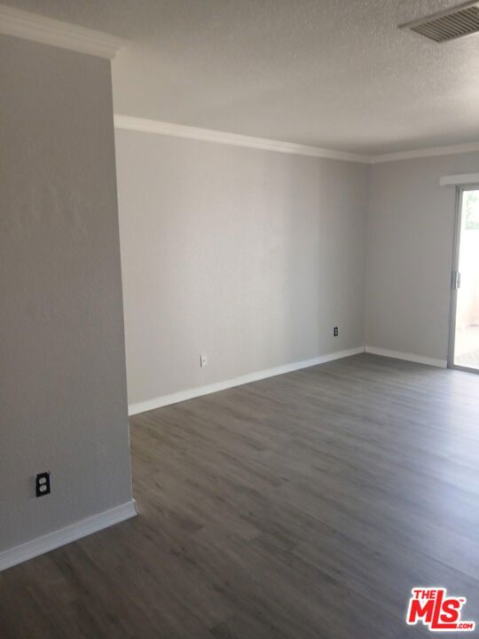 2114 El Domingo Circle 8 Property Photo 2